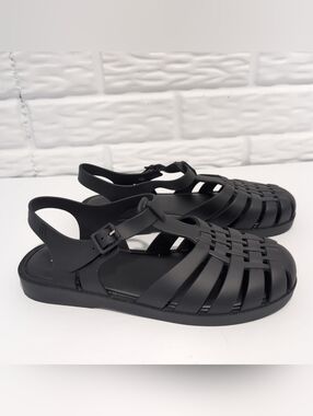 Melissa Possession Jelly Sandals Women's Size 9 Matte Black Buckle Y2K Comfort